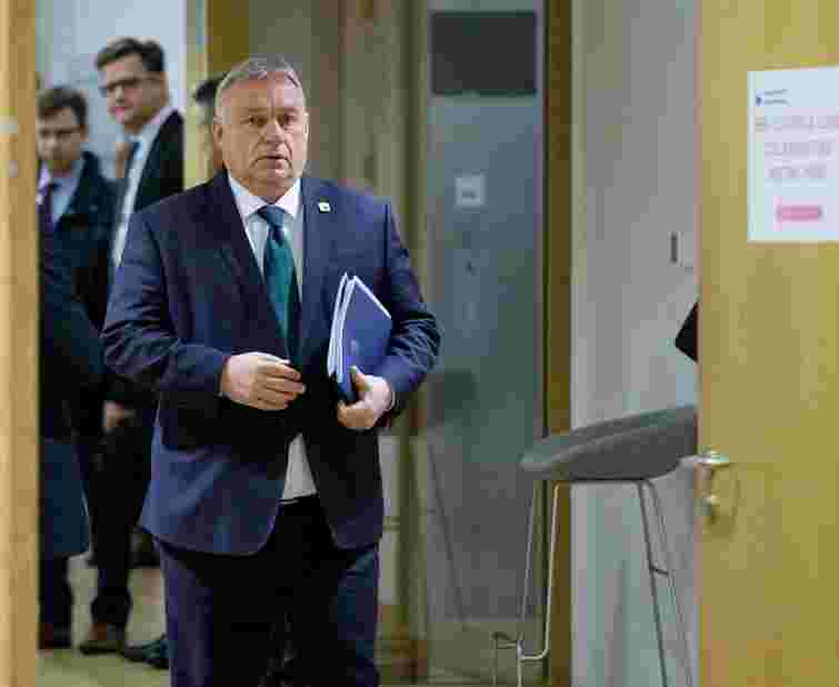 Орбан погрожує заблокувати продовження Євросоюзом санкцій проти Росії