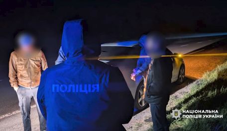 Лідера наркобізнесу у Львові затримали під час передачі 18 тис. доларів поліцейському